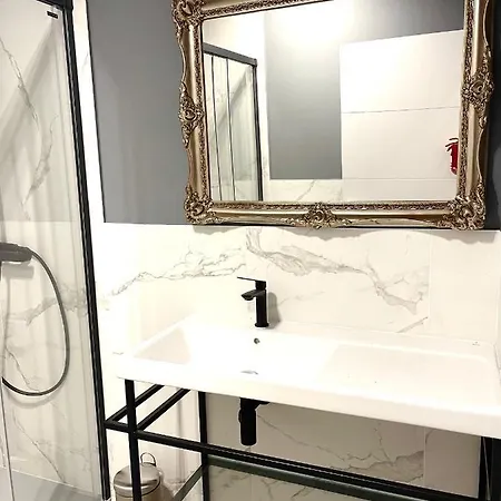 Lauramer Casco Viejo Апартаменты *